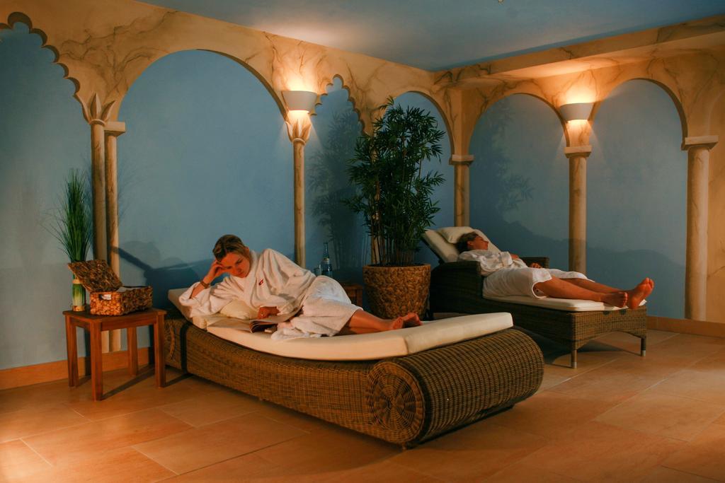 Hotel Azenberg 4*